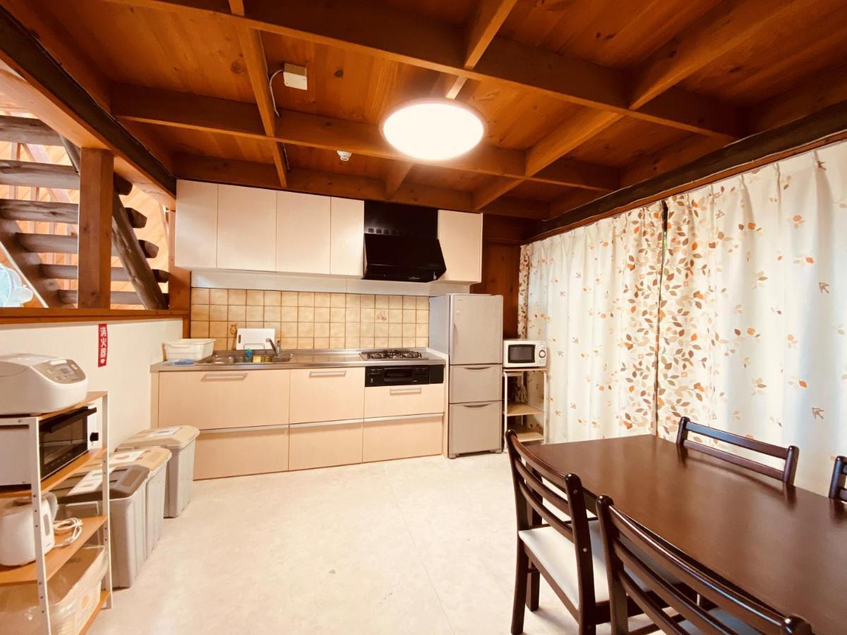 Sea Breeze Villa Онна Екстериор снимка