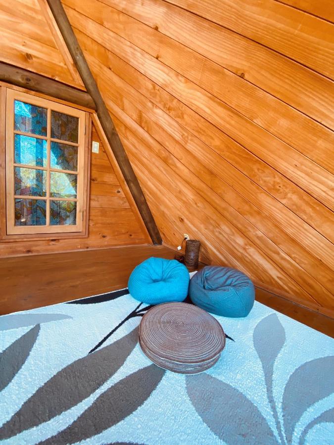 Sea Breeze Villa Онна Екстериор снимка