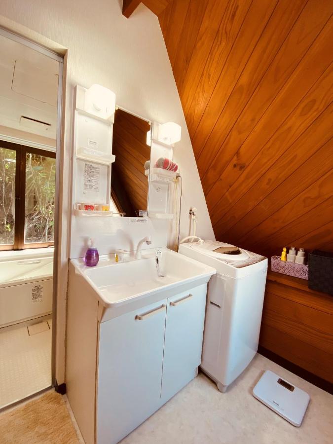 Sea Breeze Villa Онна Екстериор снимка