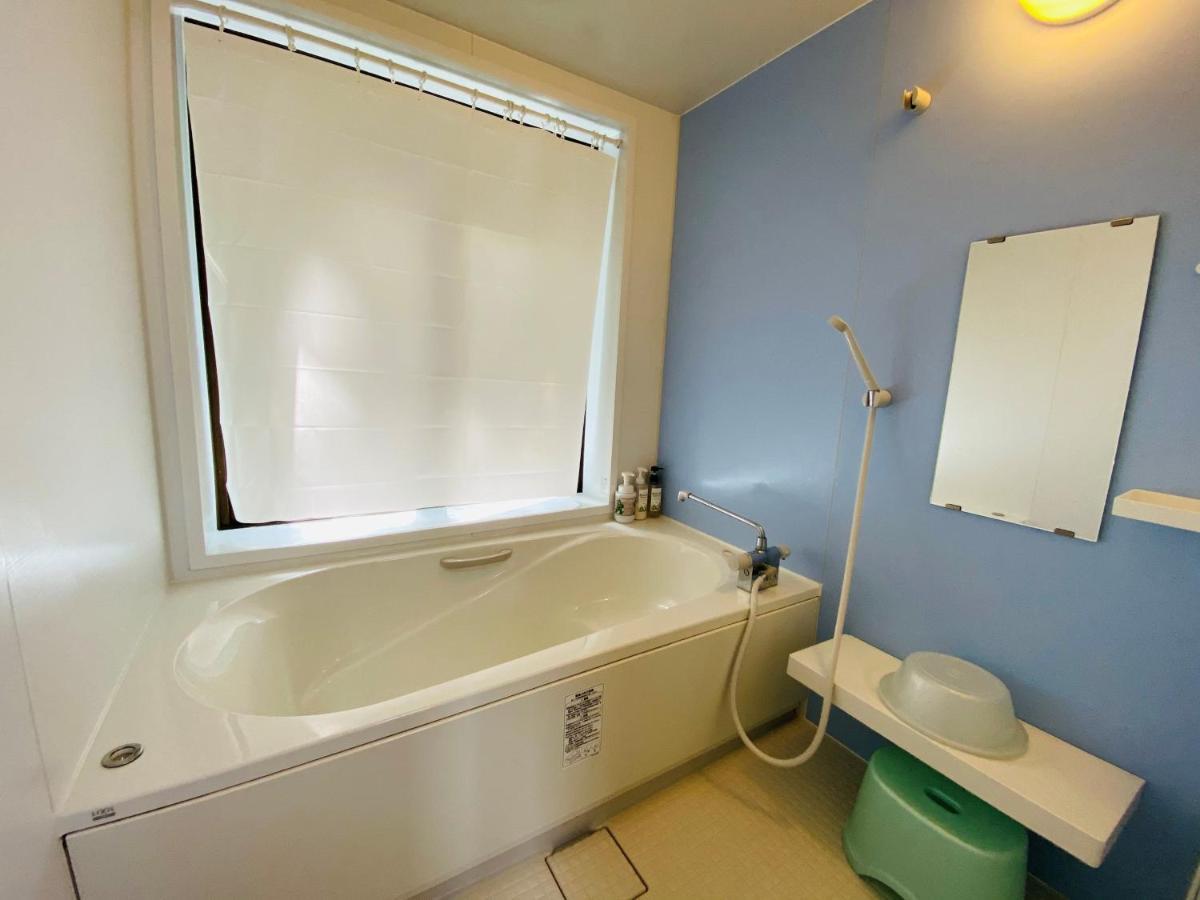 Sea Breeze Villa Онна Екстериор снимка