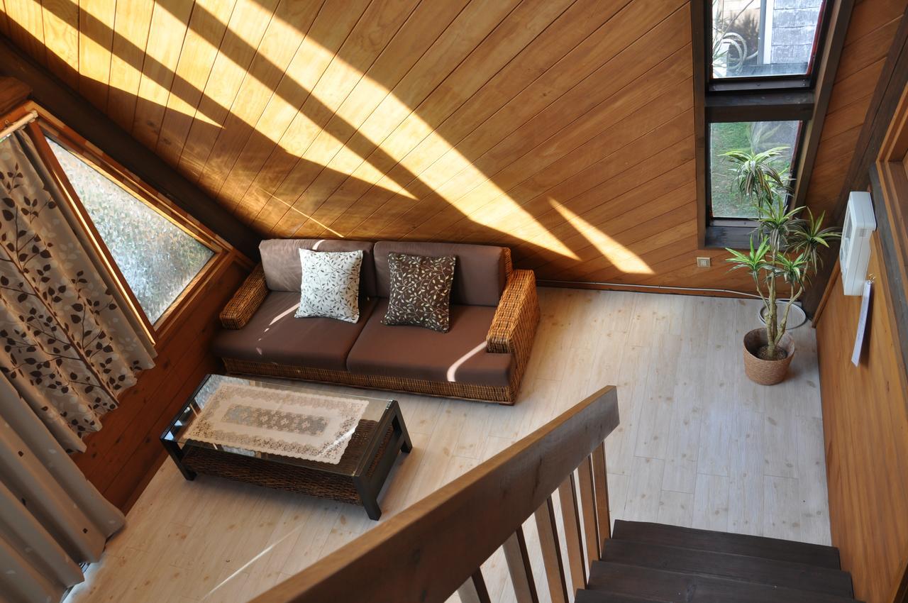 Sea Breeze Villa Онна Екстериор снимка