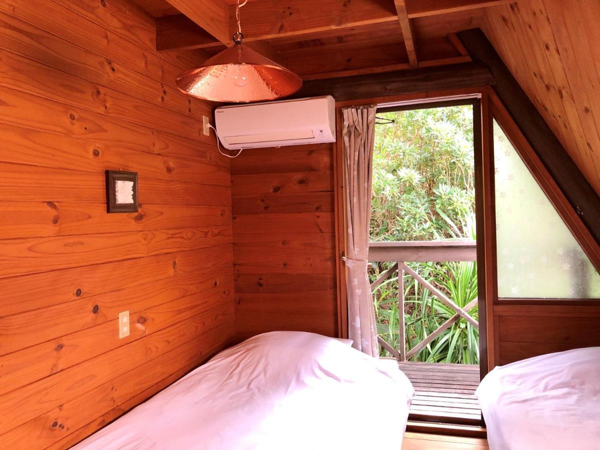 Sea Breeze Villa Онна Екстериор снимка